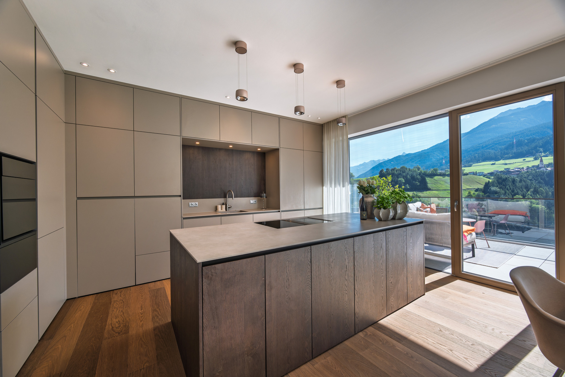 Nuova & Sternwald · Ansicht 01
